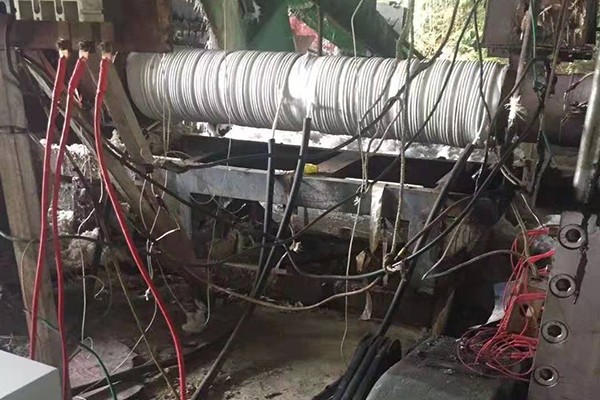 電磁加熱器是如何節(jié)能的，又有什么特點？